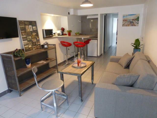 Cottage Au Terminus Отвильер Экстерьер фото